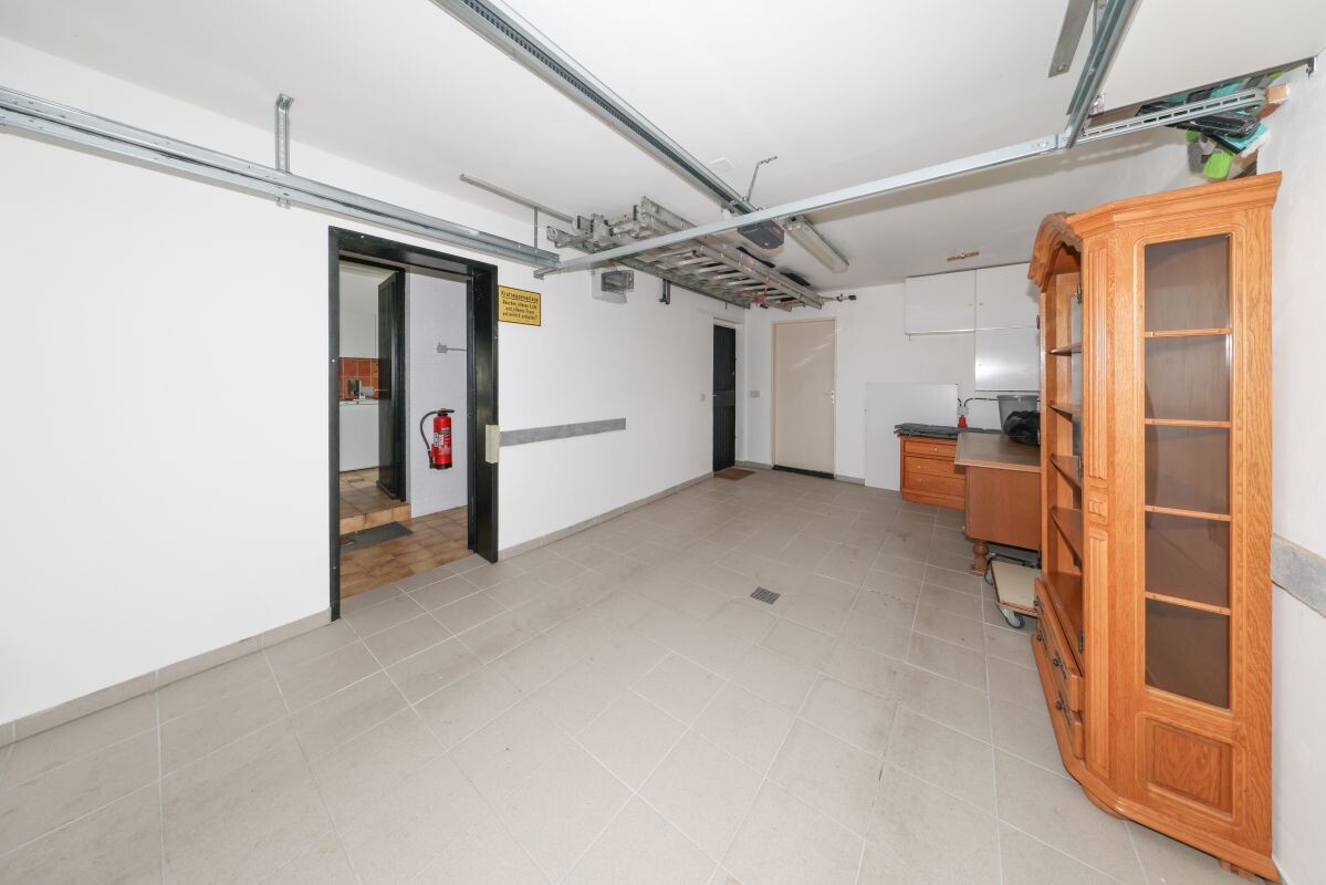 Garage Garage