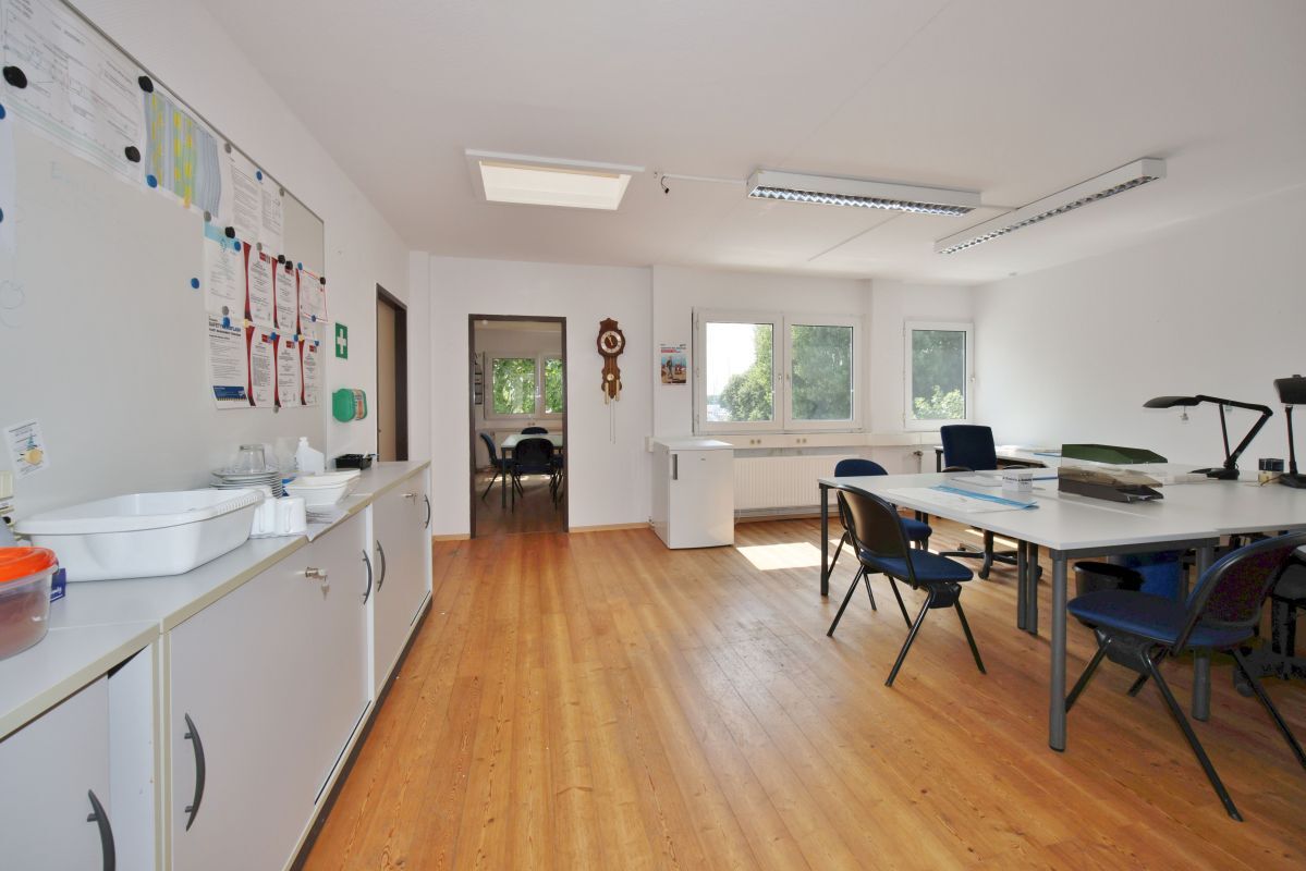 Büro Nr. 3 Büro Nr. 3