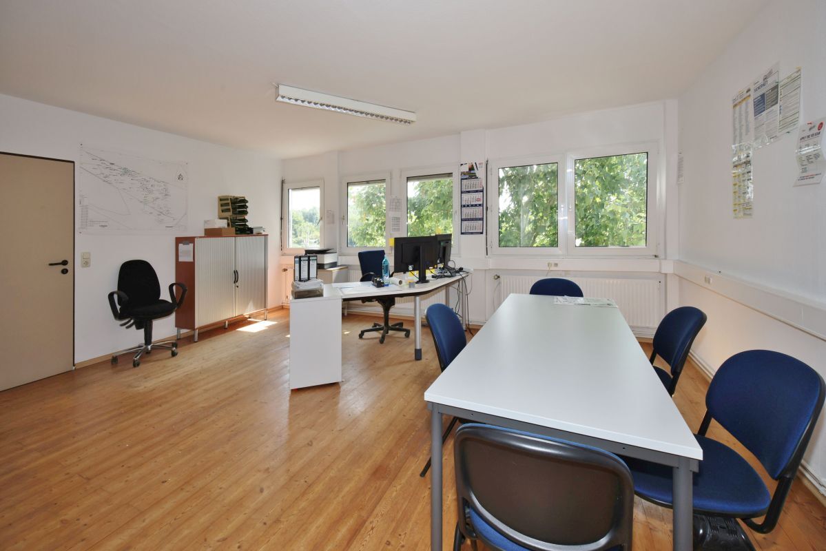 Büro Nr. 3 Büro Nr. 3
