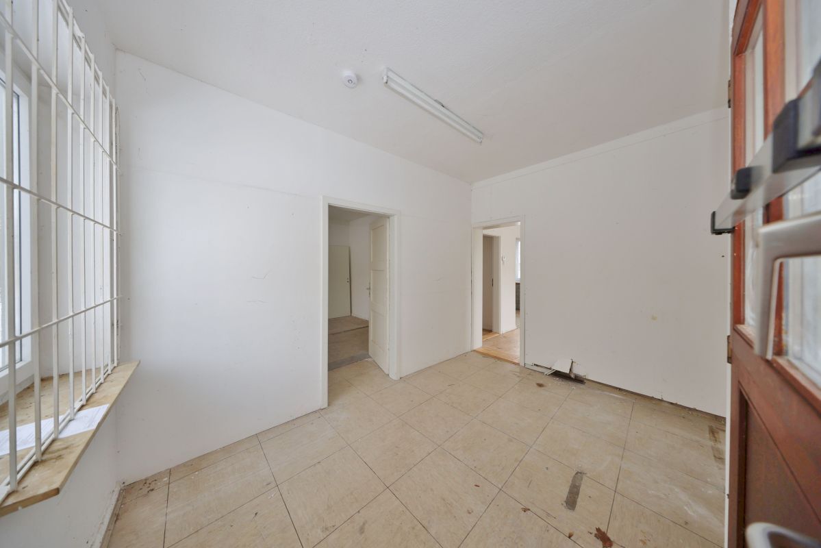 Büro/Lager Büro/Lager