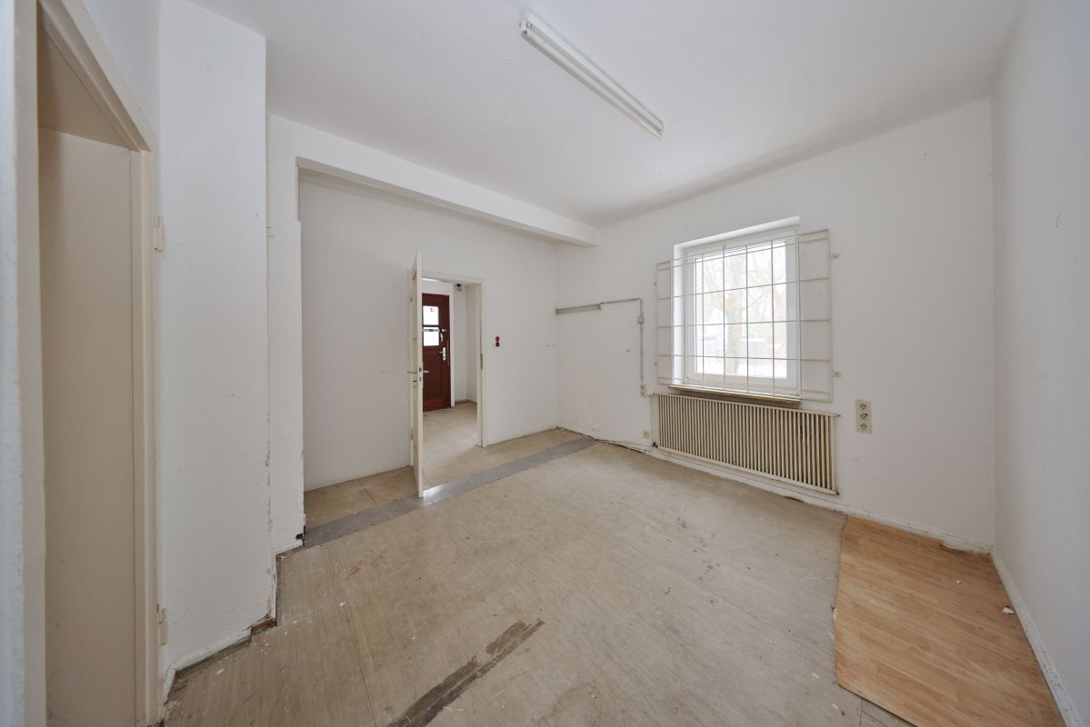 Büro/Lager Büro/Lager